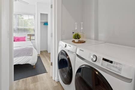 Hot Tub Home By The Bay - 4Bd 2Ba Атлантик Сити Экстерьер фото